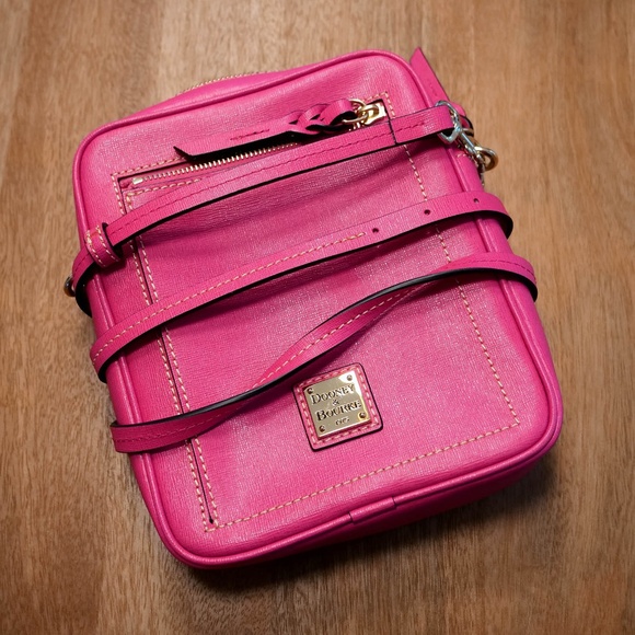 Dooney & Bourke Pink Saffiano Crossbody - NEW - Picture 5 of 8